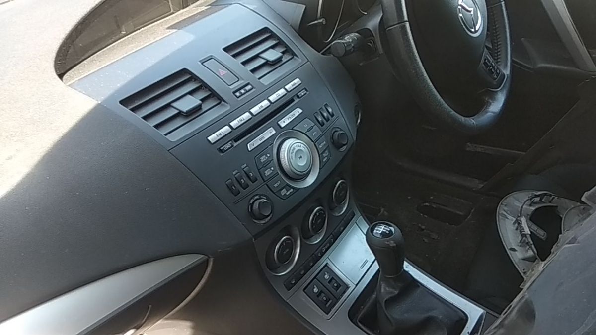 Radio samochodowe Mazda 3 2.2 CITD DeSal